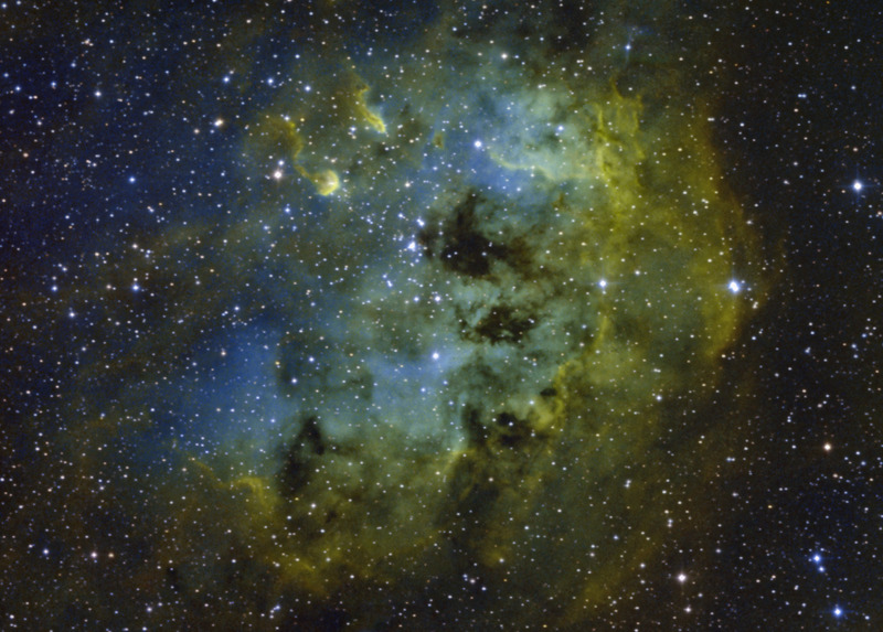 20141220_IC410_Tricolor_V1_present.jpg