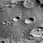 Clavius_Moon_2009-02-06_04-54_0002_wvs_thumb.jpg